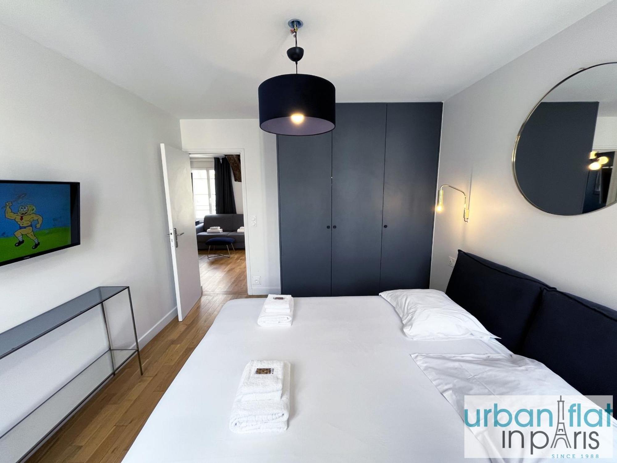 Urban Flat 176 - Charming 3 Bedroom In Montorgueil * Parijs